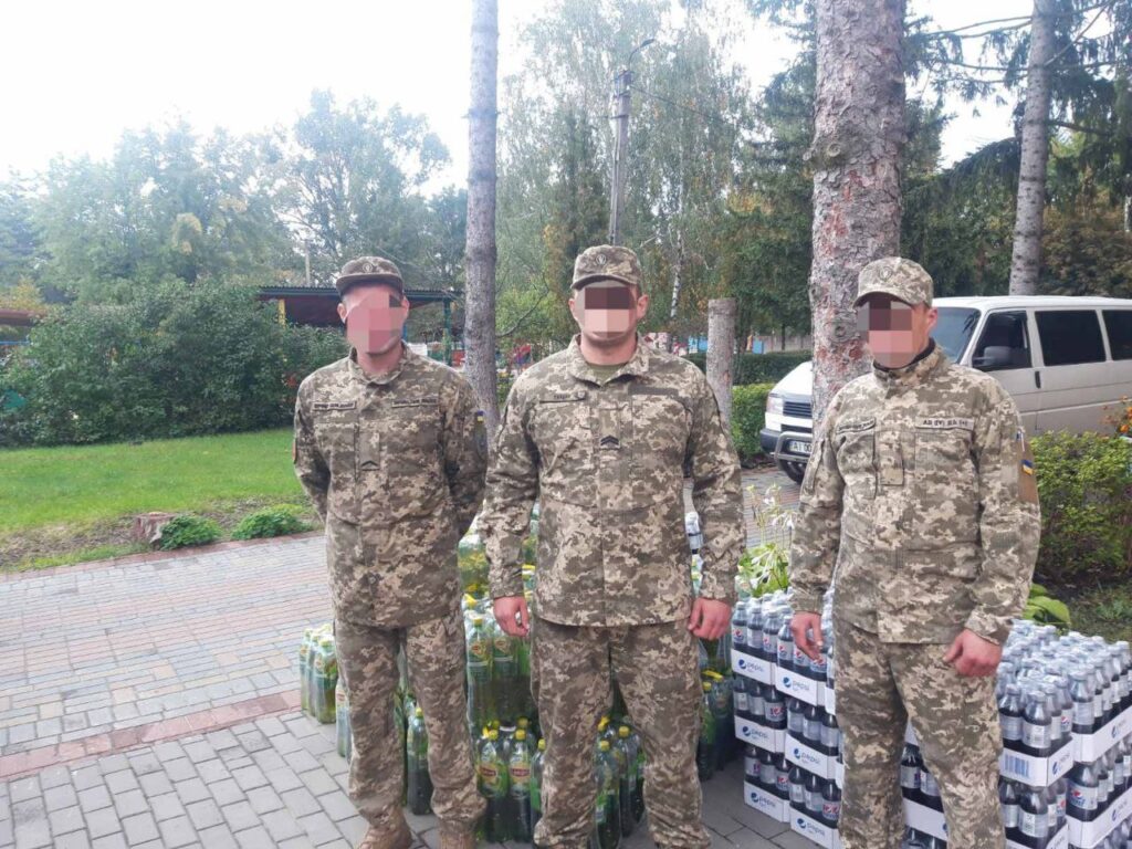 Lipton and Pepsi delivery by charity fund Strong With Ukraine